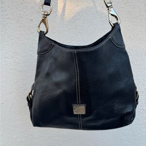 Dooney & Bourke purse